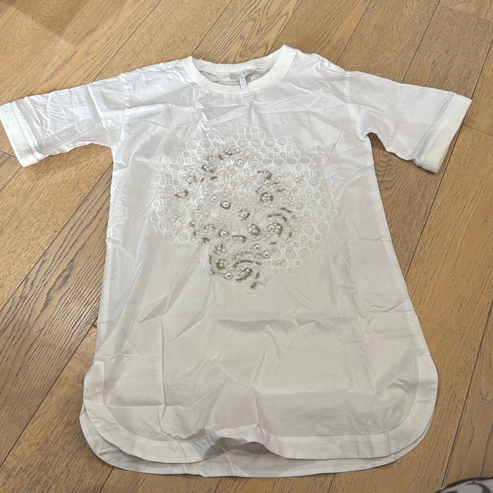 Escada pearl top size 34